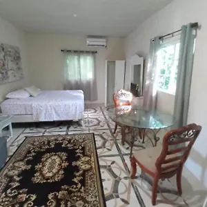 Bed & Breakfast Grace Garden By Eminence Ent, Ocho Rios